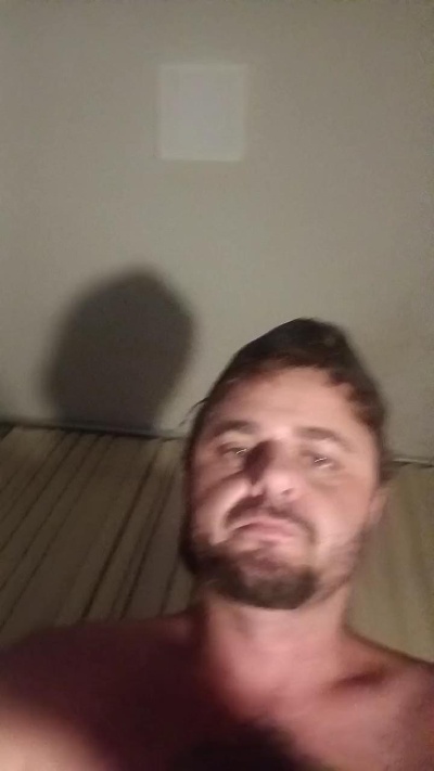 Crazzynumber live cam on Cam4