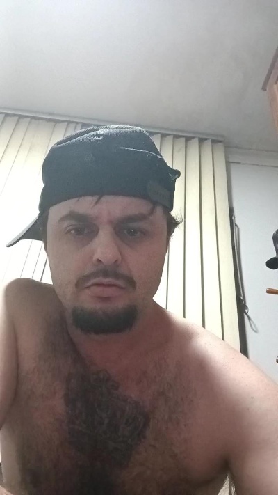 Crazzynumber live cam on Cam4