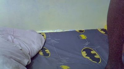 Creamypussie1 live cam on Cam4