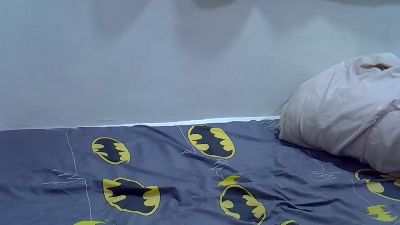 Creamypussie1 live cam on Cam4