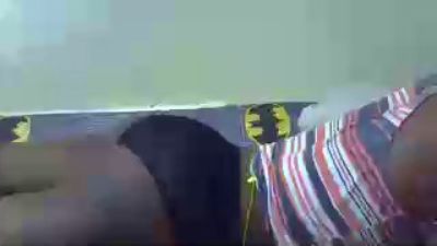 Creamypussie1 live cam on Cam4