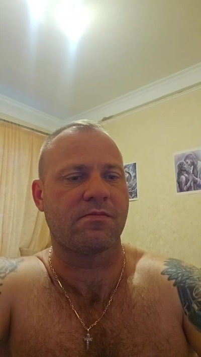 Crek666 live cam on Cam4