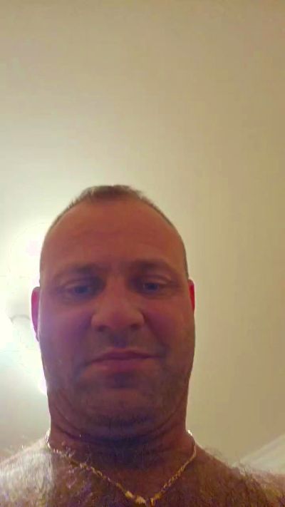 Crek666 live cam on Cam4