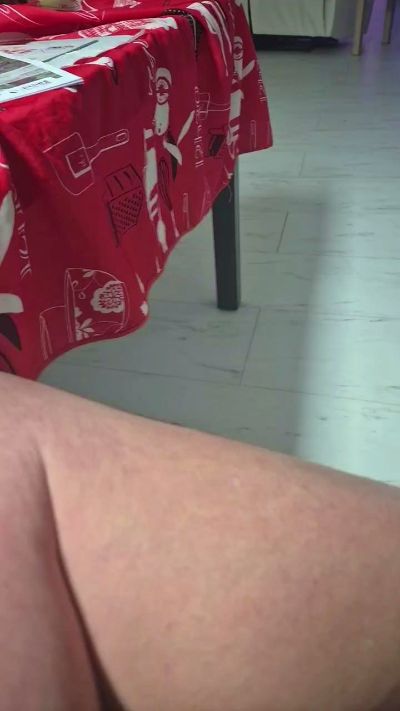 Cricricri85 live cam on Cam4