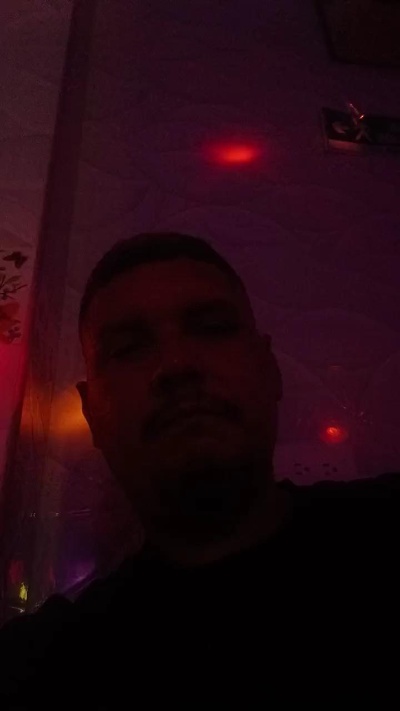 Crifer90 live cam on Cam4