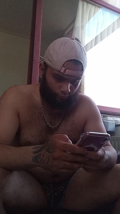 CrimiKeanu24 live cam on Cam4