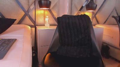 CrisWill live cam on Cam4