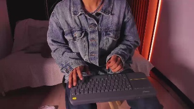 CrisWill live cam on Cam4