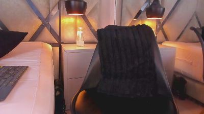 CrisWill live cam on Cam4