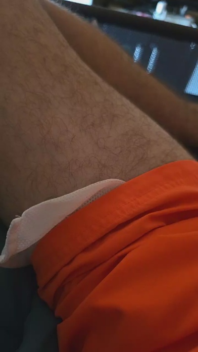 Crispi09 live cam on Cam4