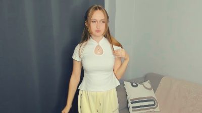 CrissyCamara live cam on Cam4