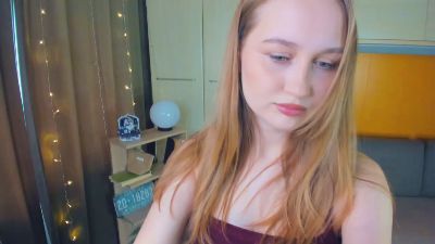 CrissyCamara live cam on Cam4