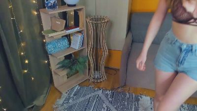 CrissyCamara live cam on Cam4