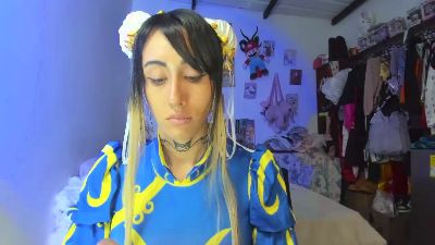 Cristal_luna live cam on Cam4