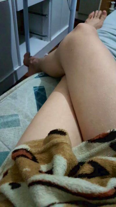 Cristalhotgirll live cam on Cam4