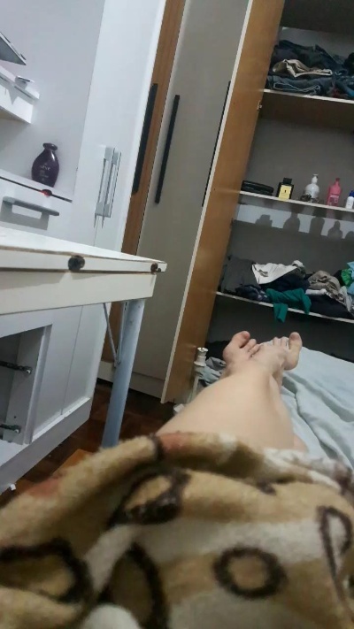 Cristalhotgirll live cam on Cam4