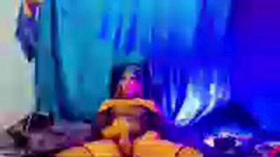 CristallGill_ live cam on Cam4