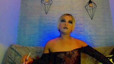 CristallGill_ live cam on Cam4