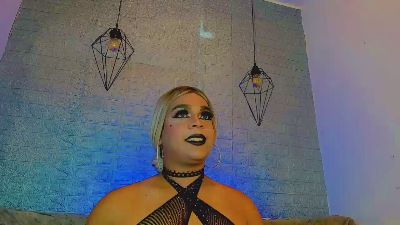 CristallGill_ live cam on Cam4