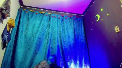 CristallGill_ live cam on Cam4
