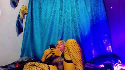 CristallGill_ live cam on Cam4