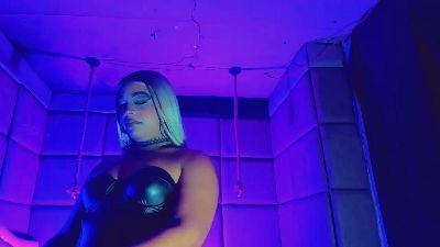 CristallGill_ live cam on Cam4