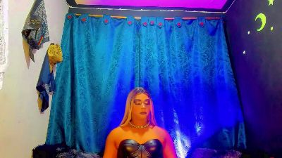 CristallGill_ live cam on Cam4