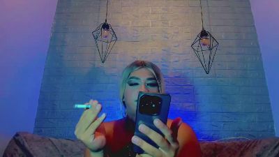 CristallGill_ live cam on Cam4