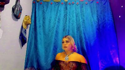 CristallGill_ live cam on Cam4
