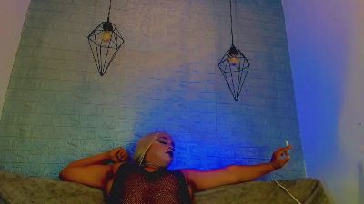 CristallGill_ live cam on Cam4