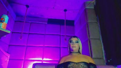 CristallGill_ live cam on Cam4
