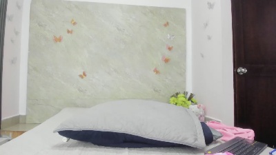 Cristalquintero live cam on Cam4