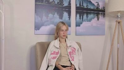 CristiAhlman webcam