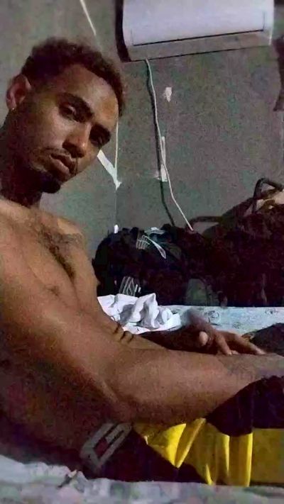 Cristianporno23 live cam on Cam4