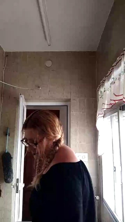CristinaSexy077 live cam on Cam4