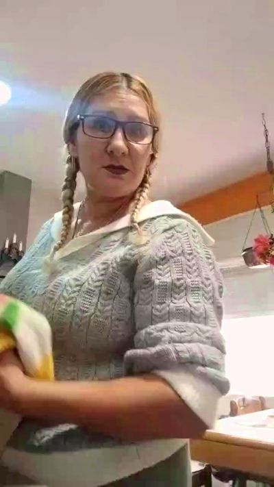 CristinaSexy077 live cam on Cam4
