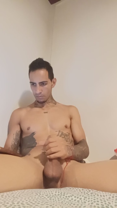 Crisxx4 live cam on Cam4