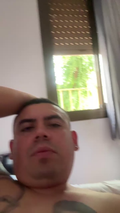 Crisycris live cam on Cam4