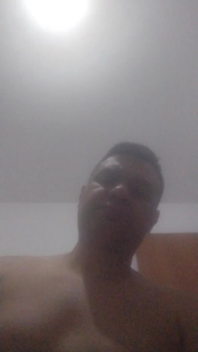 Crocante_Hot live cam on Cam4