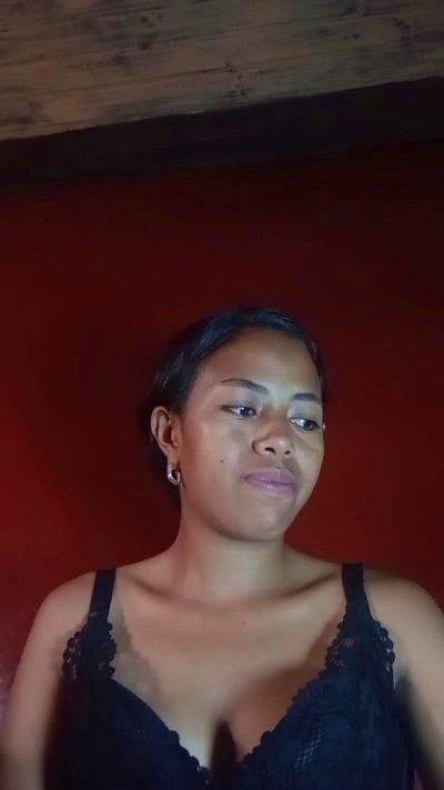 Crysnah weiblich-Webcam live aus Madagaskar