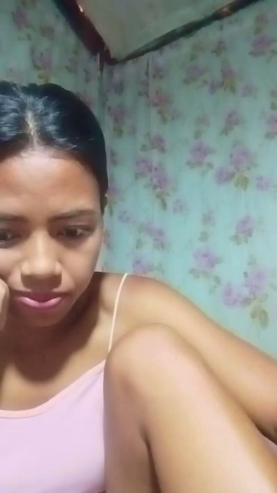 Crysnah live cam on Cam4