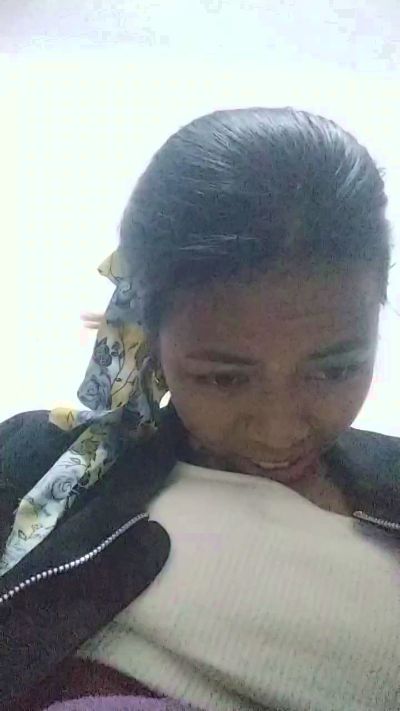 Crysnah live cam on Cam4