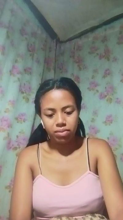 Crysnah live cam on Cam4