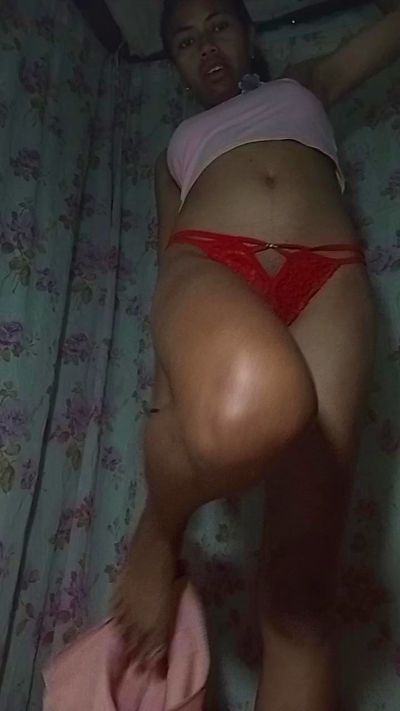 Crysnah live cam on Cam4