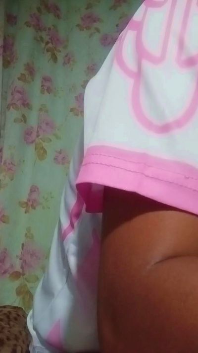 Crysnah live cam on Cam4