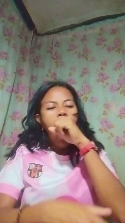 Crysnah live cam on Cam4