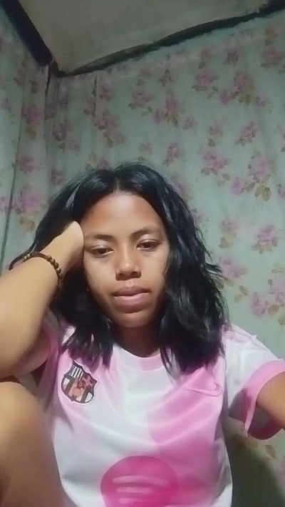 Crysnah live cam on Cam4