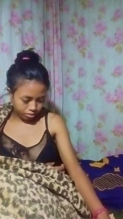 Crysnah live cam on Cam4