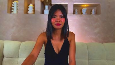 CrystalDreams live cam on Cam4