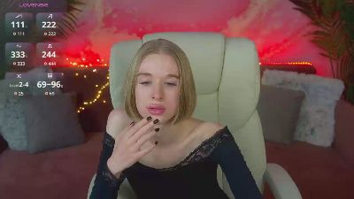 CrystalMaryy live cam on Cam4